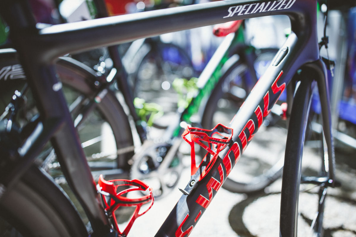opbouwen Aankondiging Laan LV2017 - Speciale groene & rode fietsen | Soudal Quick-Step Pro Cycling Team