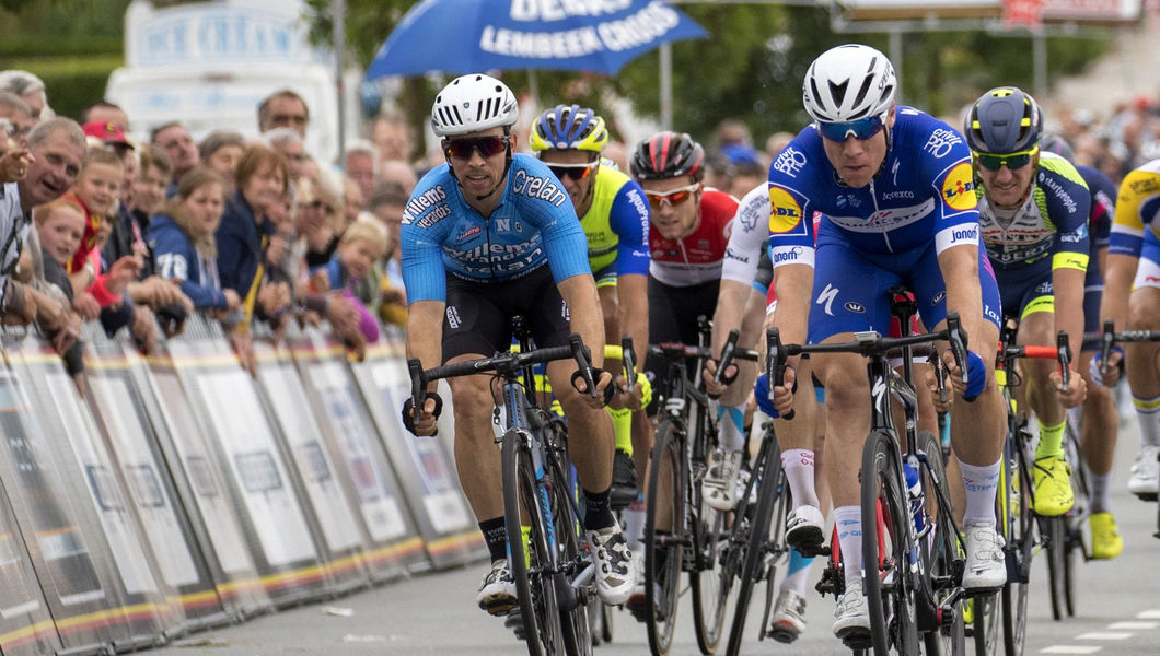 Jakobsen grijpt nipt naast zege in Halle-Ingooigem