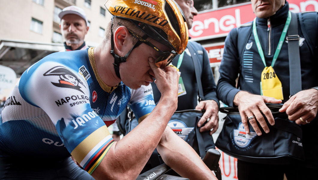 Remco’s emotional ride to his first Il Lombardia podium