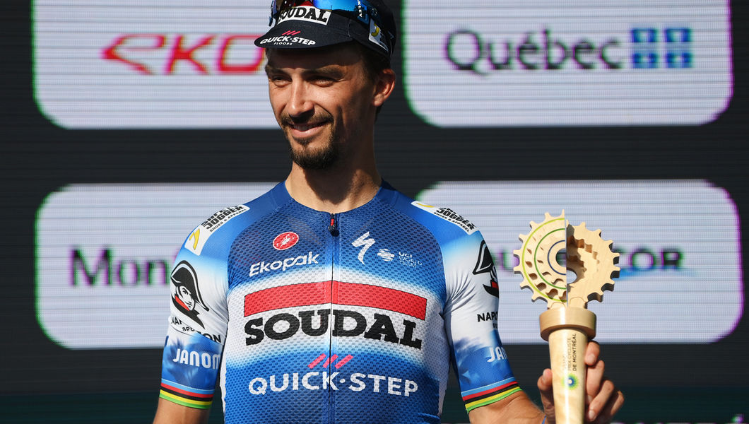 Sterke Alaphilippe op het podium in Montreal