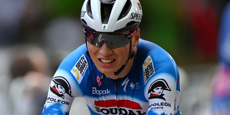 A strong Giro d’Italia start for Vansevenant