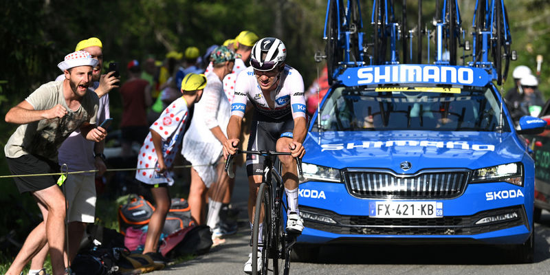 Tour de France: Evenepoel stelt witte trui vrijwel veilig