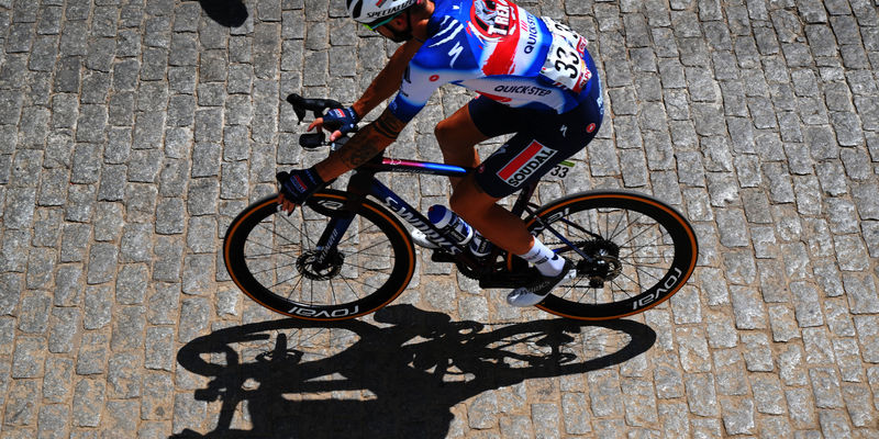 A calm day for the Vuelta bunch