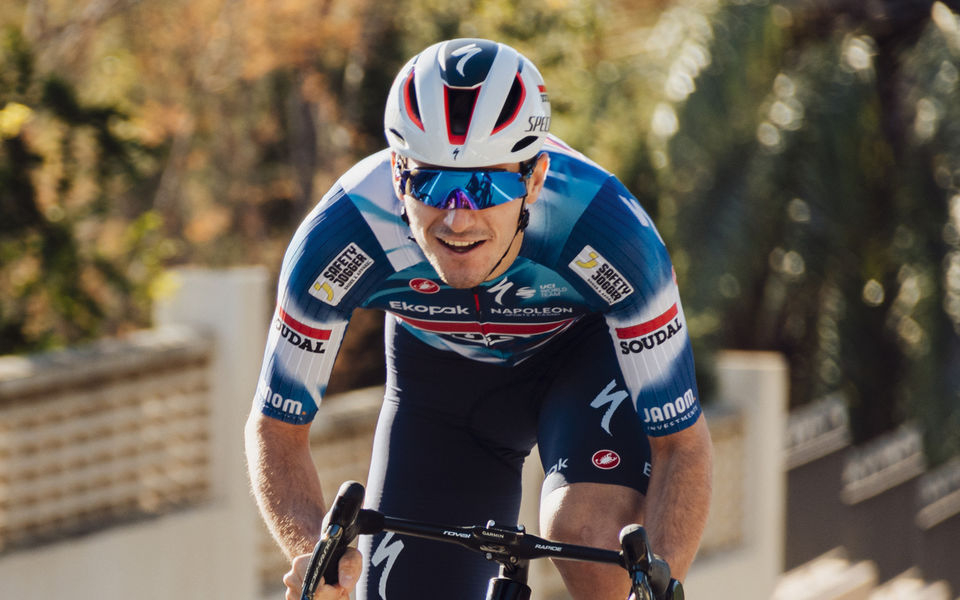 Tour Down Under kicks off with a bunch sprint