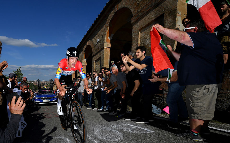 Bologna zorgt voor warm welkom aan Corsa Rosa