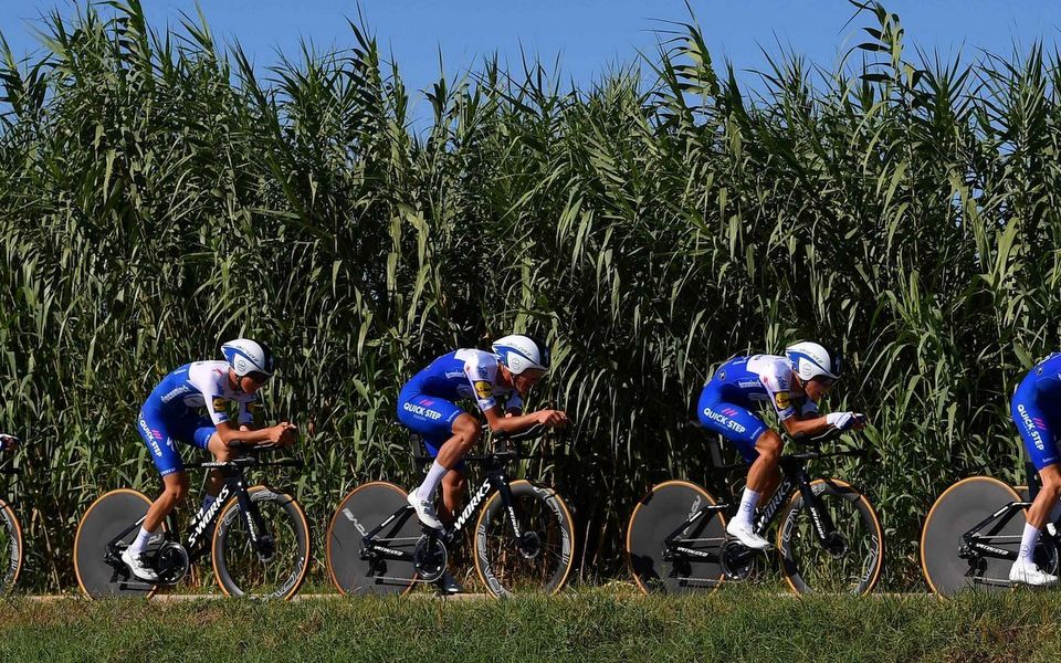 Deceuninck – Quick-Step wint ploegentijdrit Coppi e Bartali