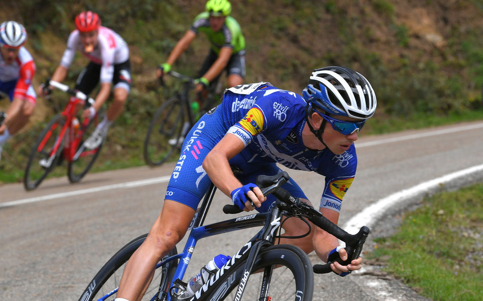 Knox defends La Vuelta top 10