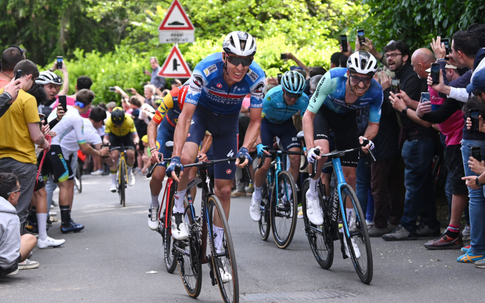 Jan Hirt on the verge of a great result at the Giro d’Italia
