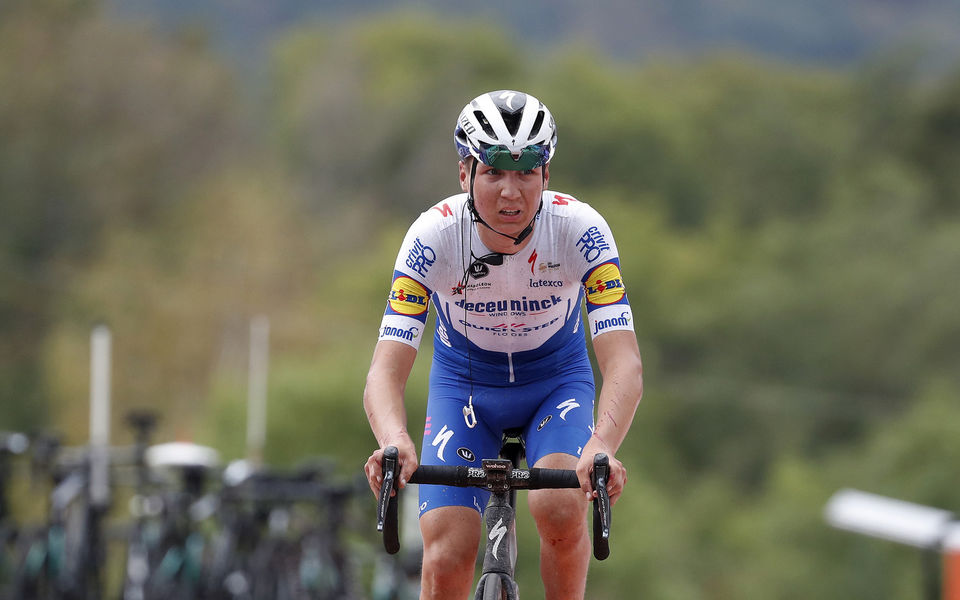 Vansevenant impresses on Flèche Wallonne debut