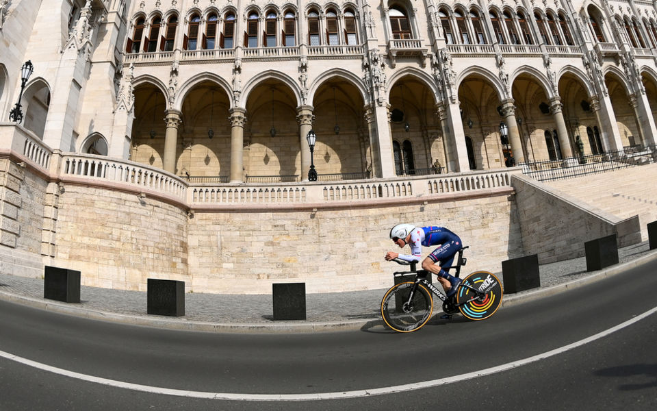 Giro: Schmid in top-10 klassement na solide tijdrit