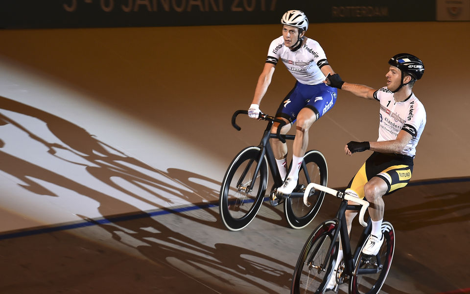 Terpstra wint dernykoers tijdens 5e avond