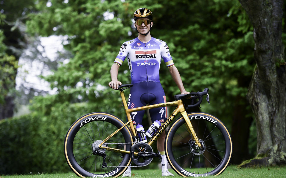 Golden years: Remco Evenepoel to wear gold bands on Soudal Quick-Step kit