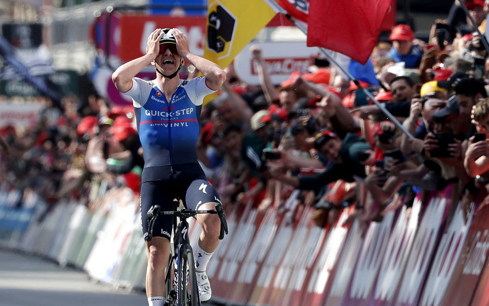 Remco Evenepoel wint Liège–Bastogne–Liège