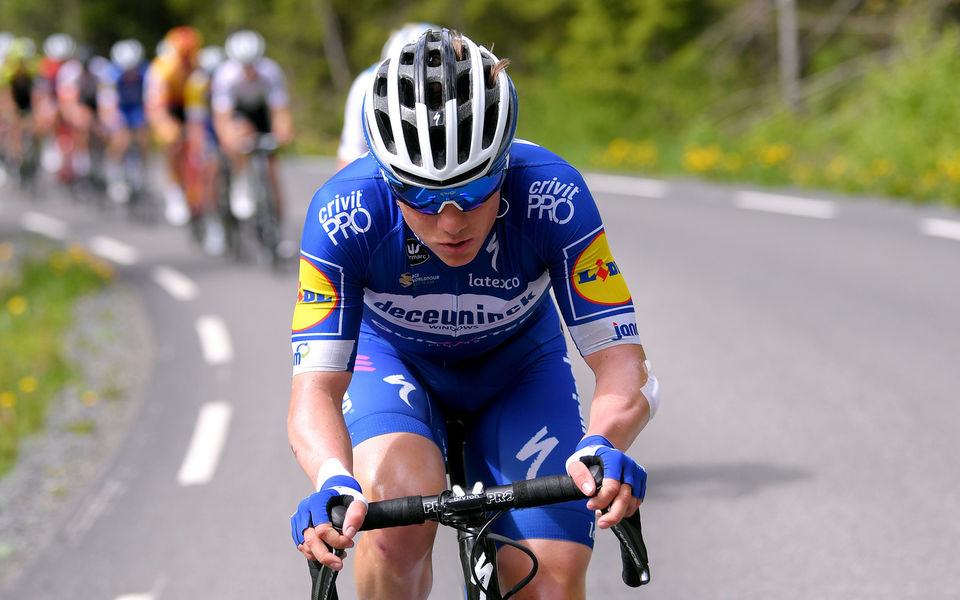 Evenepoel uncorks another long-range attack