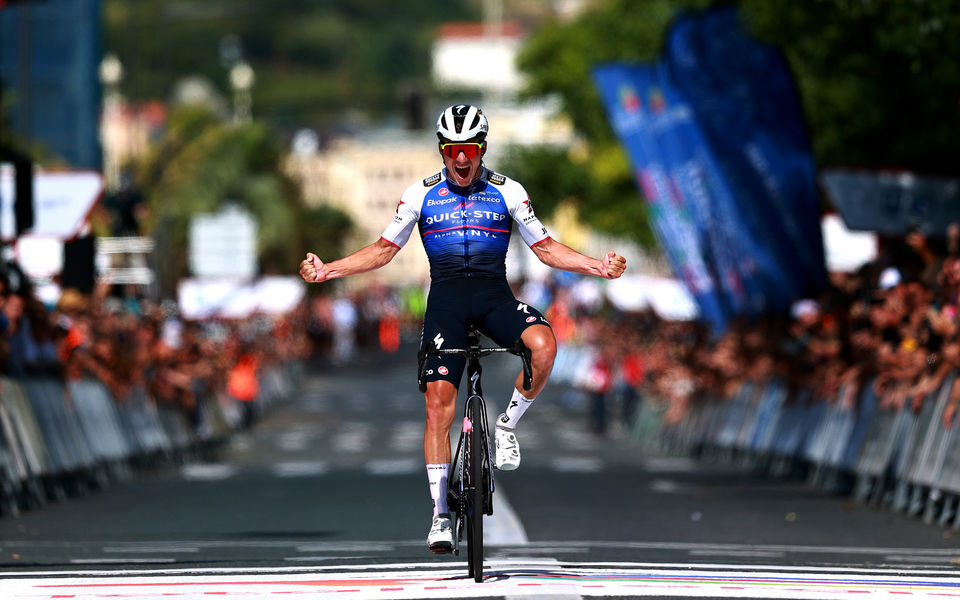 Evenepoel creates another San Sebastian masterpiece