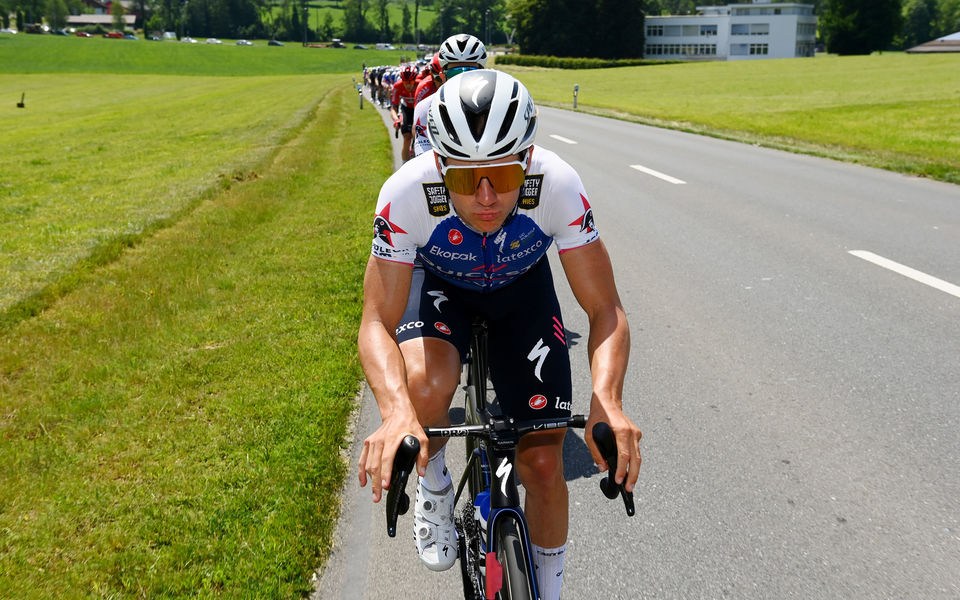 Tour de Suisse: Evenepoel blijft goed geklasseerd