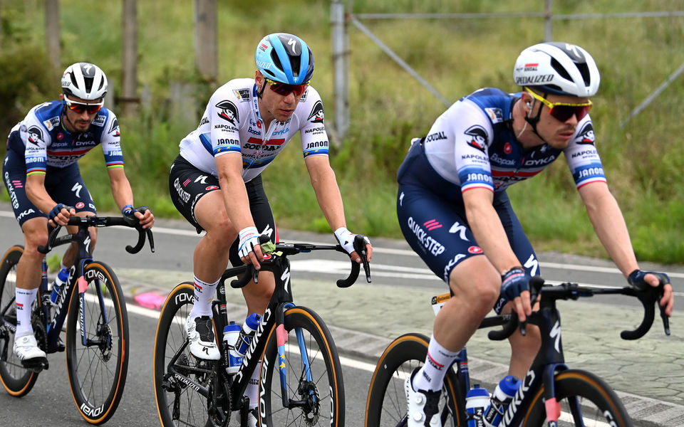 Jakobsen close to the podium on first Le Tour bunch sprint