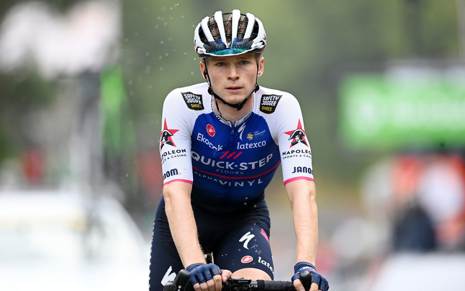 Hectische sprint in Gooikse Pijl