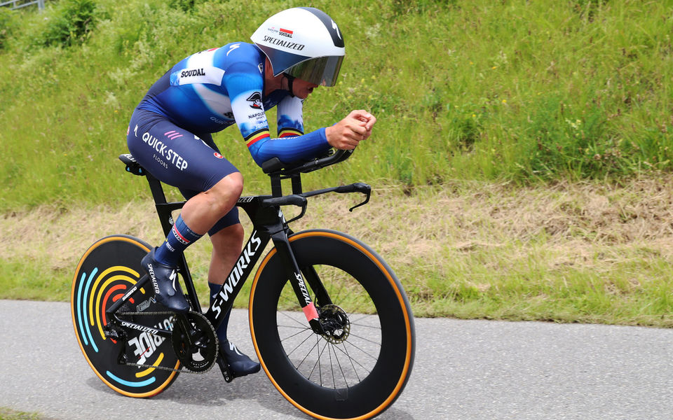 Yves Lampaert snelt naar tijdritwinst in Tour de Suisse