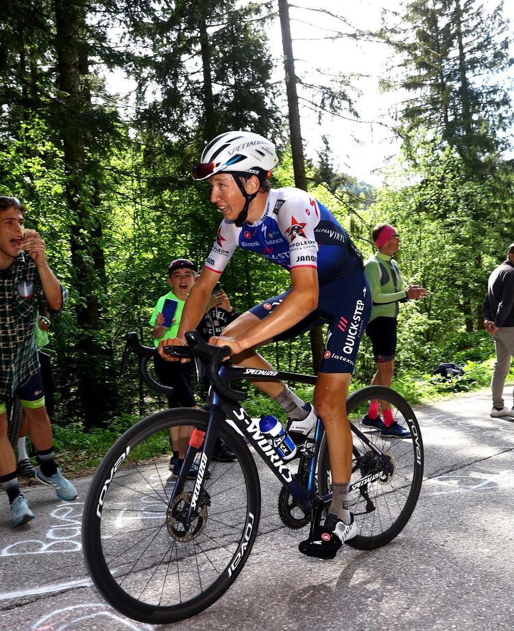 105th Giro d'Italia 2022 - Stage 17